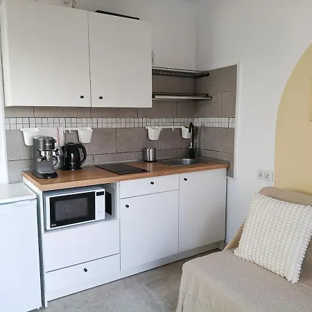 Isabel 4 People * Puerto de Santiago (Tenerife)